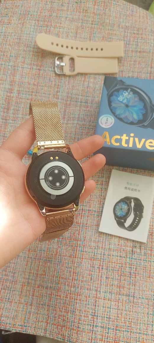 Jak nowy ,zegarek Smart watch ,2 paski