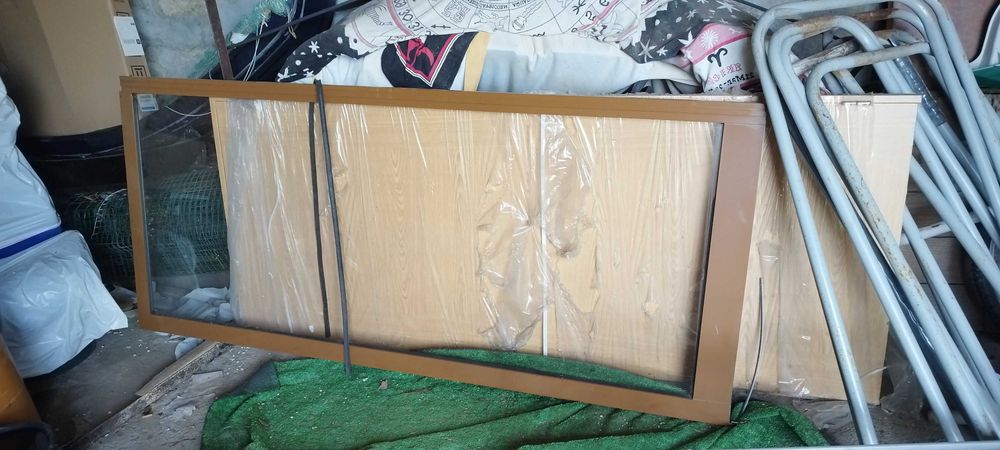 Portas em alumínio duplas