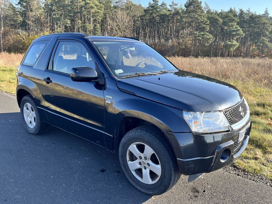 Suzuki Grand Vitara Suzuki Grand Vitara 1.9 DDiS 4x4 | 2006 r. | solidna terenówka