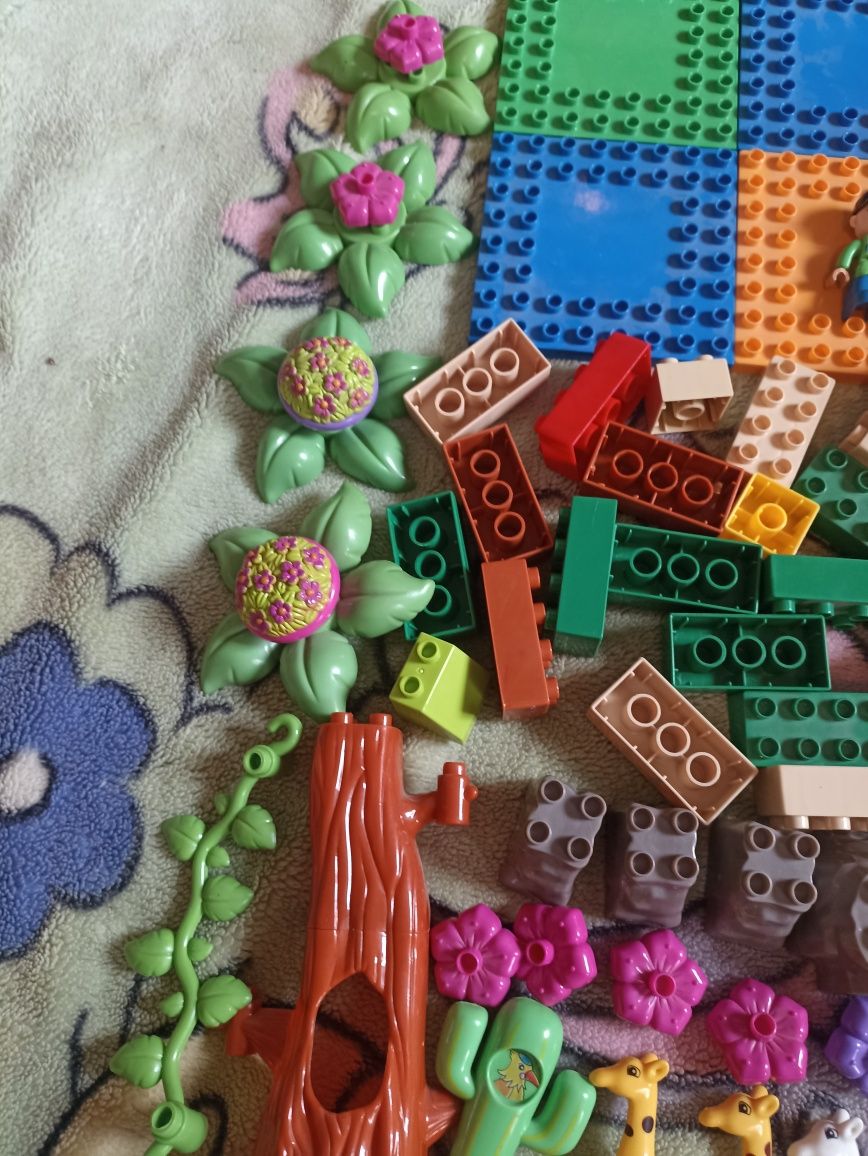 Конструктор зоопарк 3 набора Лего дупло+коробка!
