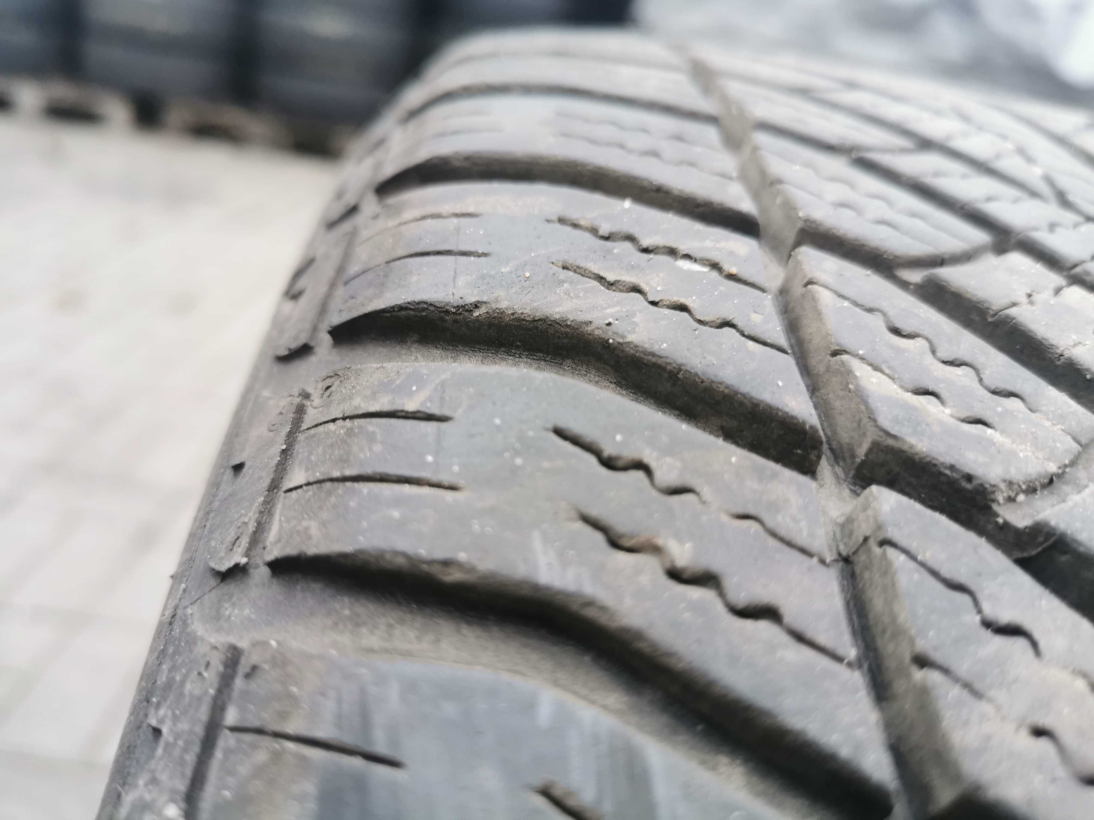 IDEALNE! Klasa Premium! Goodyear Ultragrip 8 225/55r17 97H N5122