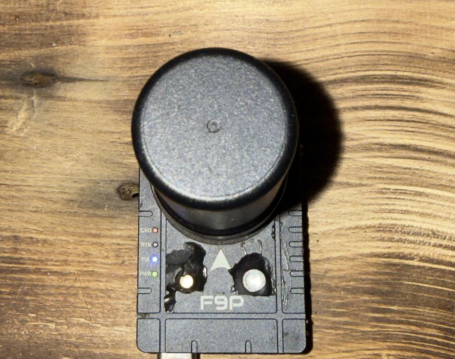 Holybro H-RTK F9P Helical - система позиционирования для дронов