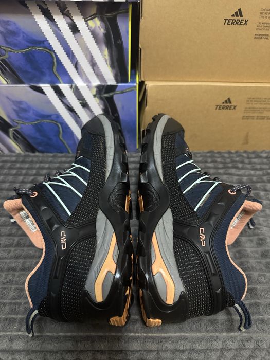 Жіночі кросівки для трекінгу з мембраною CMP Rigel Low 41(26,5см)