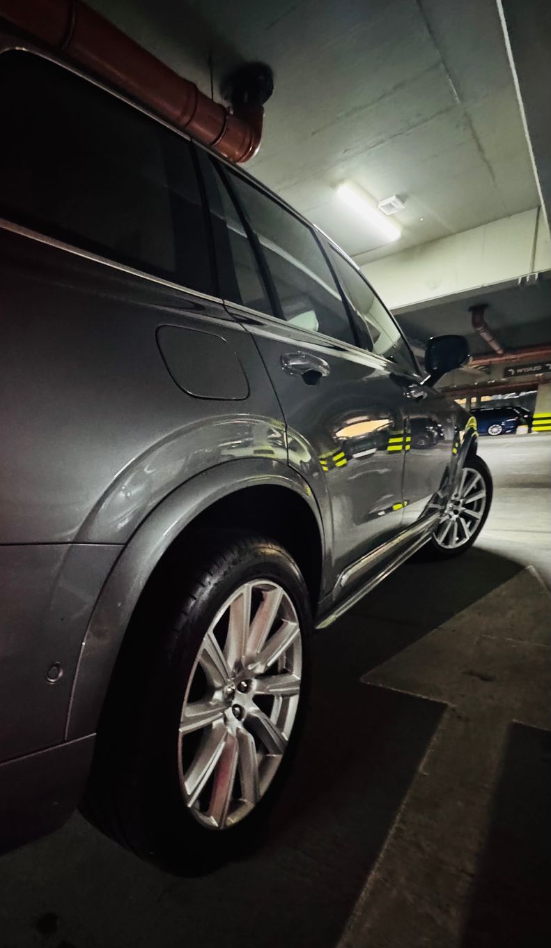 Volvo XC 90 XC90 D5 AWD Inscription. Z polskiego salonu, niski przebieg, stan bdb.