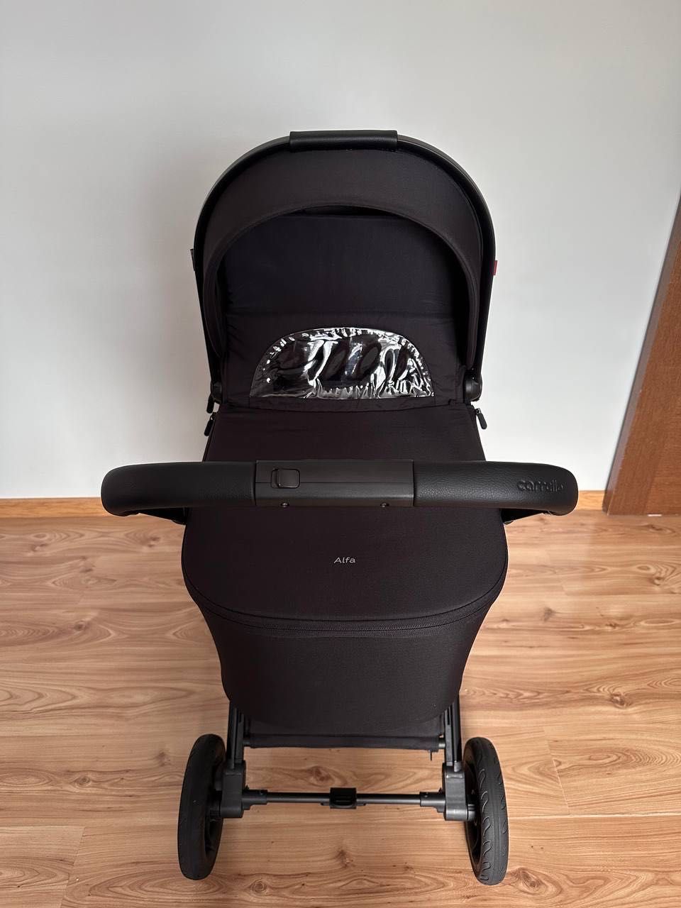 Corrella Alfa 2w1 wraz z fotelikiem samochodowym Cybex Cloud
T i-Size.