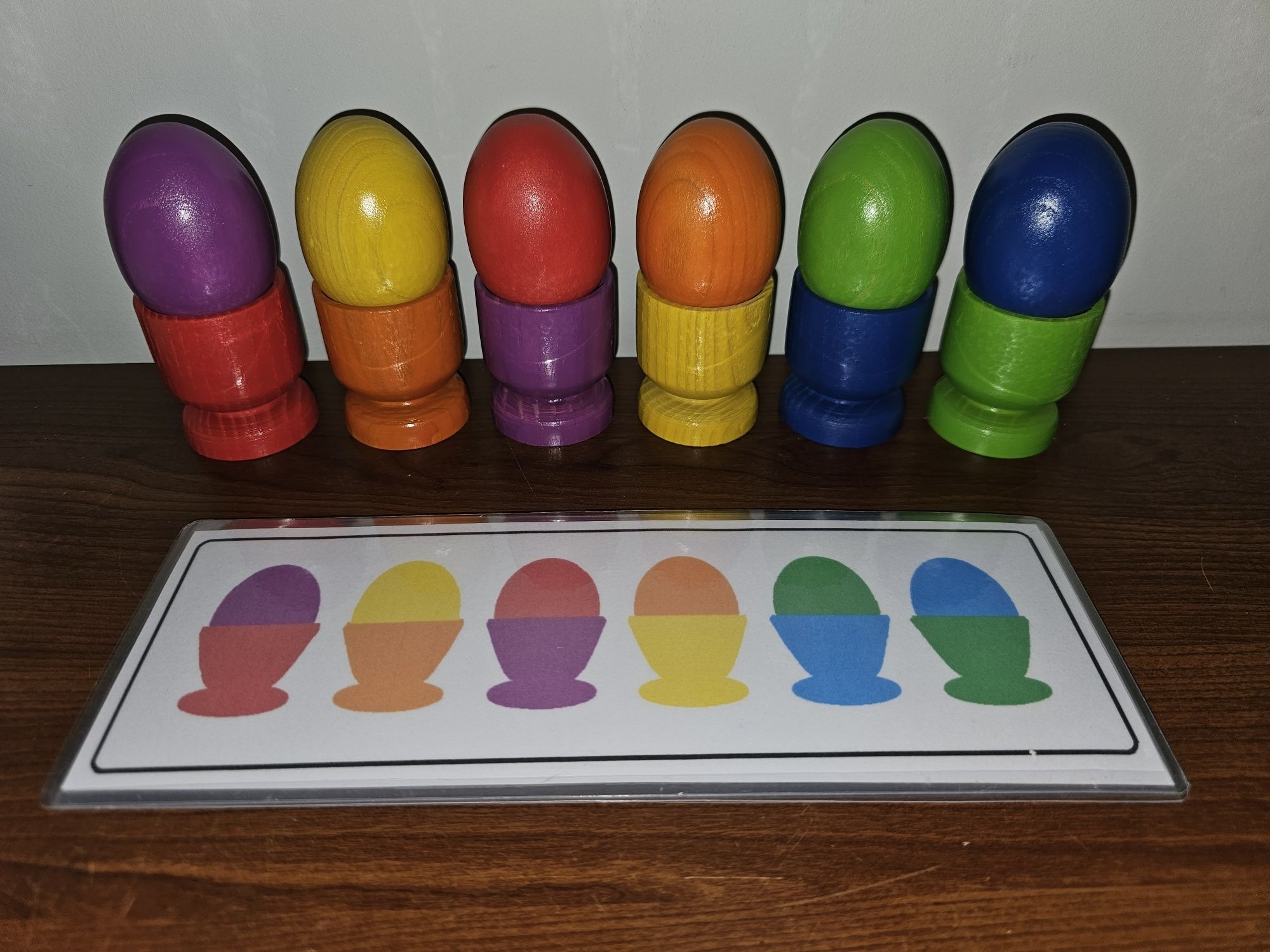 Jajka montessori segregowanie kolorów