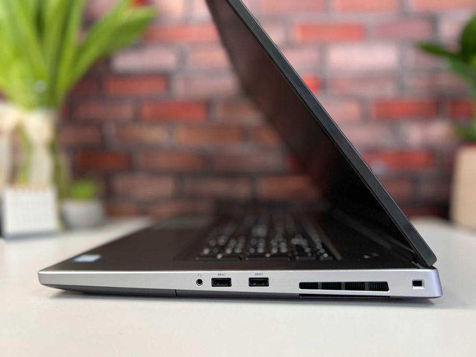 Quadro RTX 4000 (8GB)·Ноутбук Dell Precision 7740·i9-9980HK·32GB·1TB