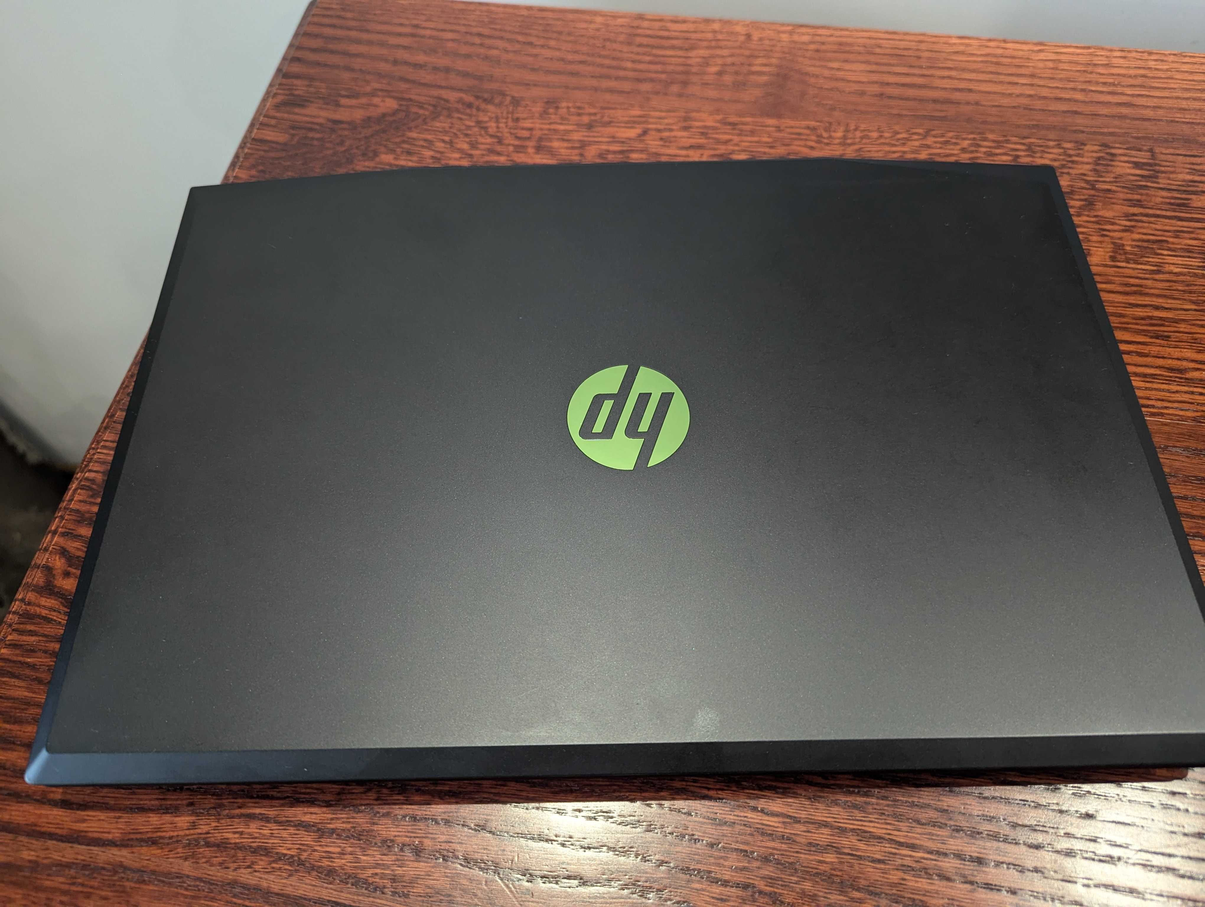 Ігровий ноутбук HP Pavilion Gaming 15-cx0058wm