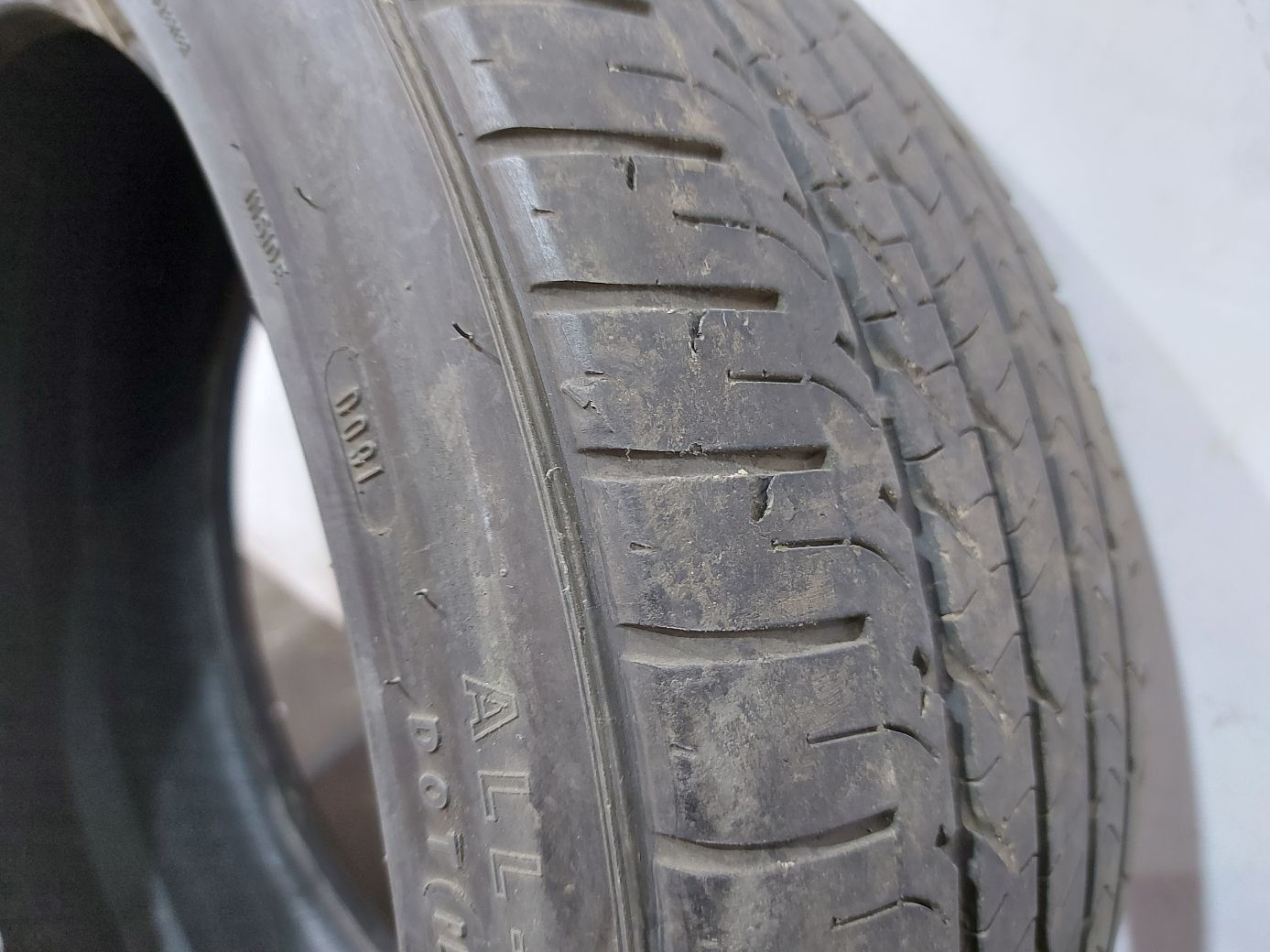 Резина GoodYear Eagle Sport 225/45R17  (22545 R17)