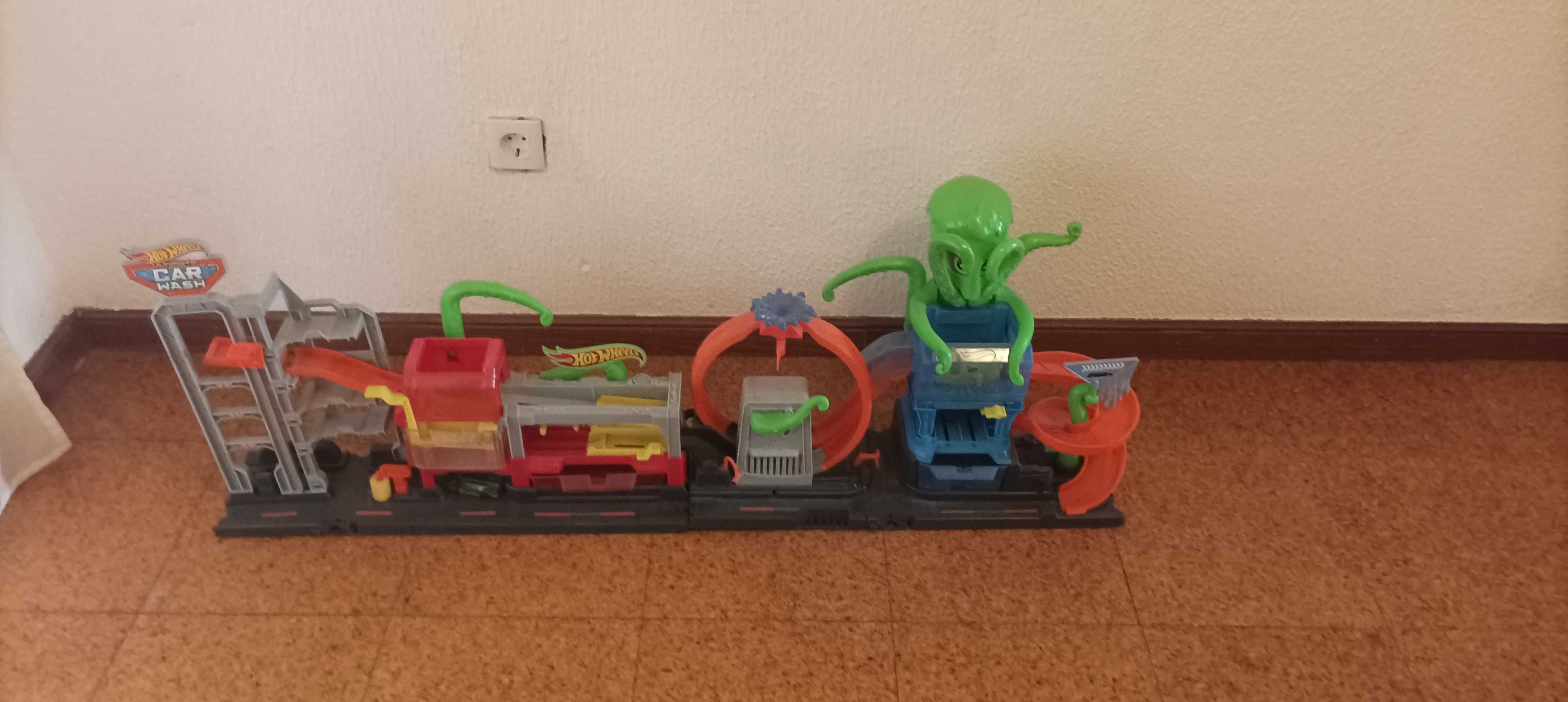 Garagem HOT WHEELS Garagem do Polvo