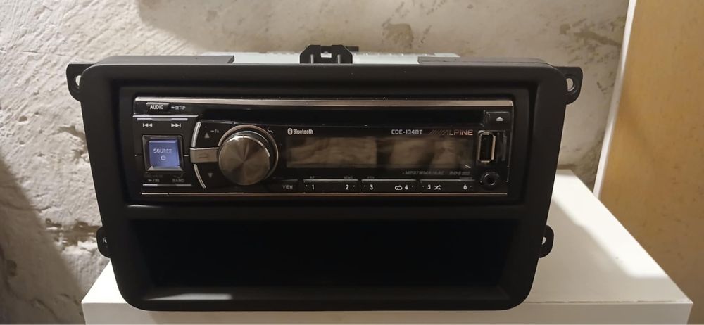 Radio Alpine CDE-134BT