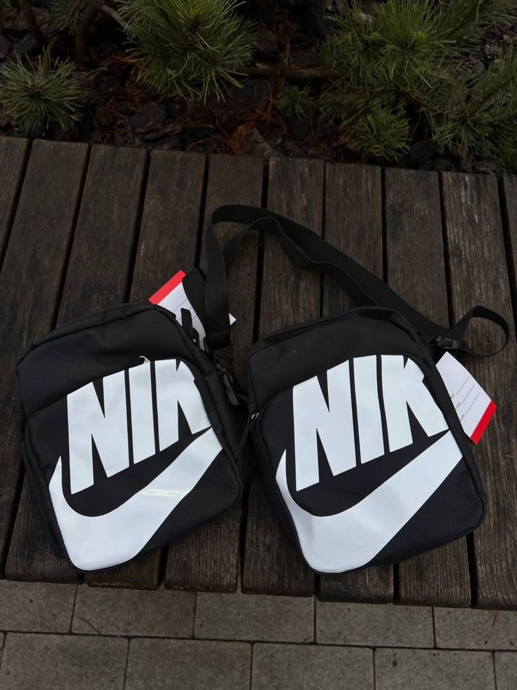 Месендежер сумка через плечо Nike