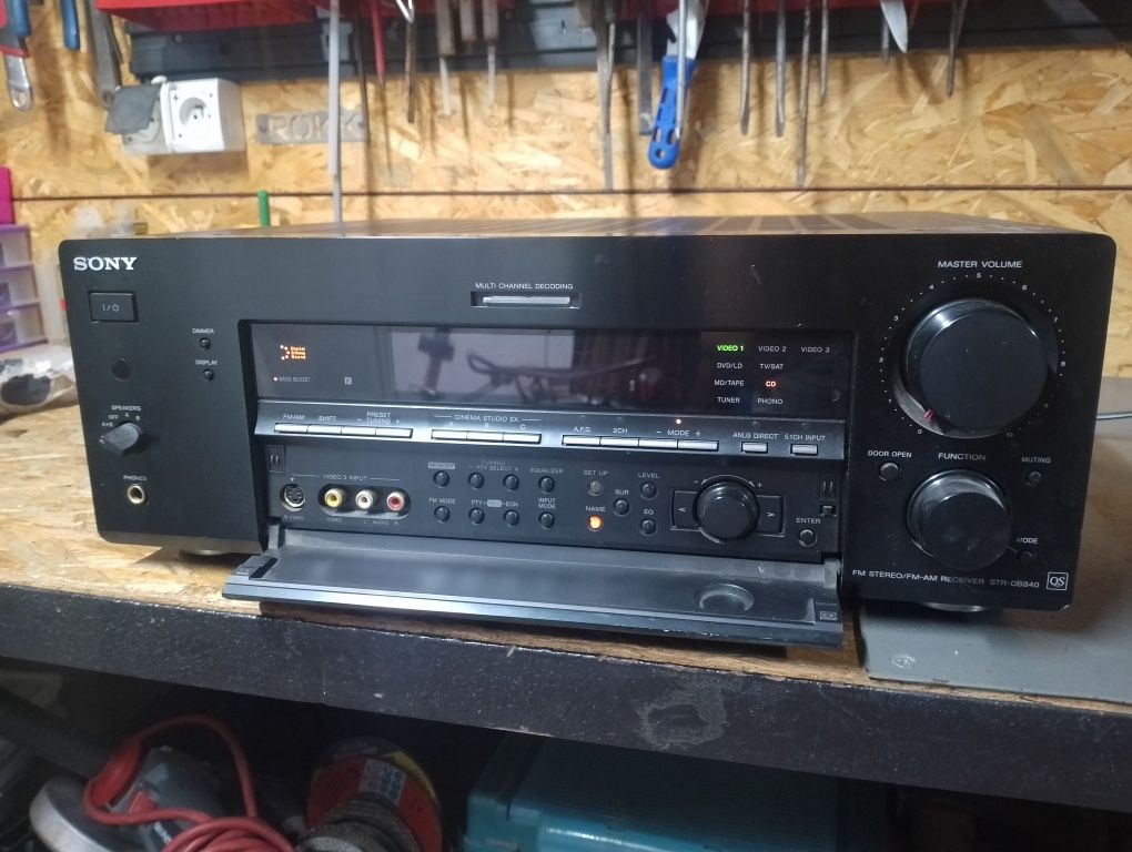 Wzmacniacz amplituner SONY STR-DB840