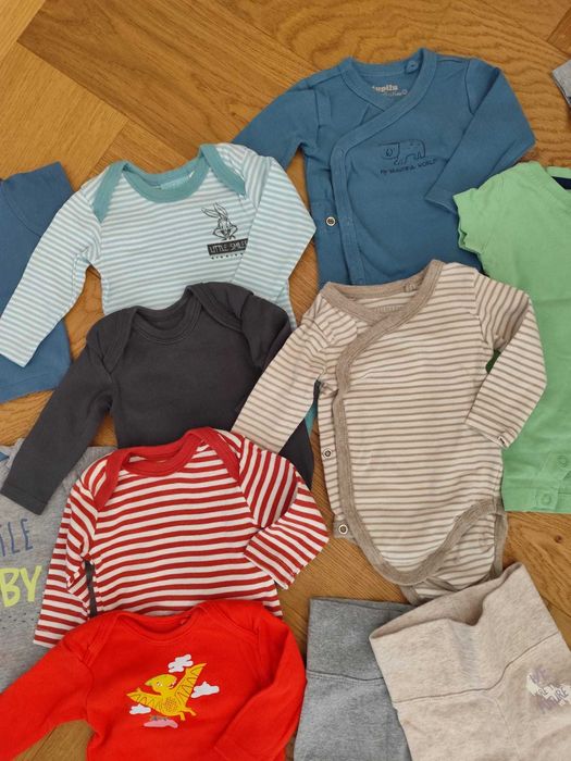 Paka ubranek dla chłopczyka 50-56 bawełna wyprawka niemowlęca