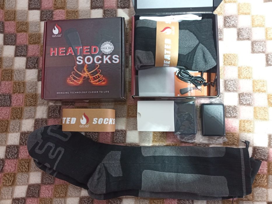 Носки з підігрівом на павербанках