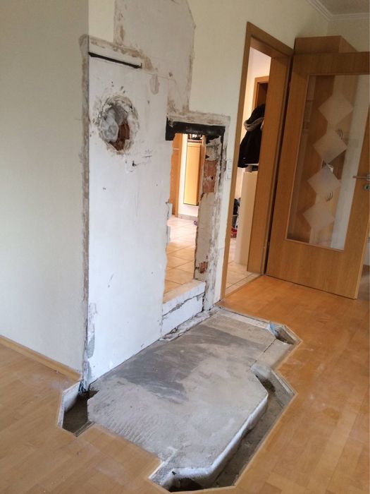 Opróżnianie mieszkań / Utylizacja mebli i rzeczy / Wywóz starego domu