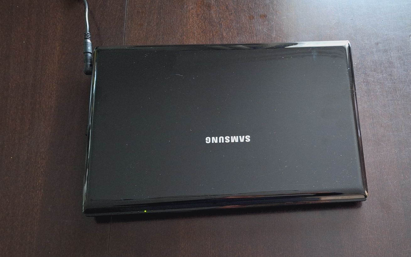 Laptop Samsung R522 Core 2 Duo 2.10GHz CD/DVD-RW
