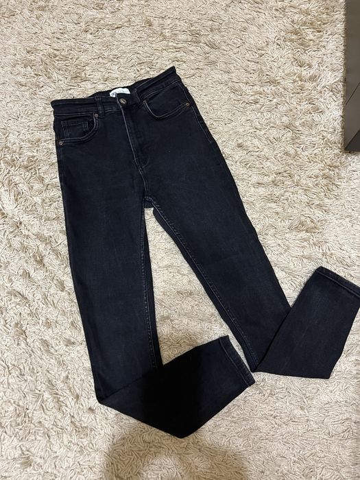 Джинси  фірмові скіні