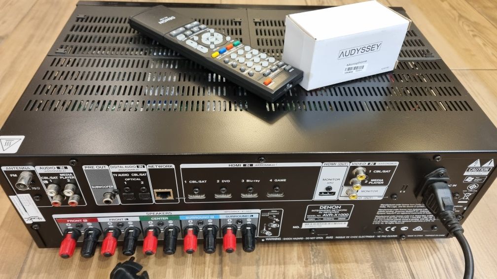 Amplituner Denon avr-x1000