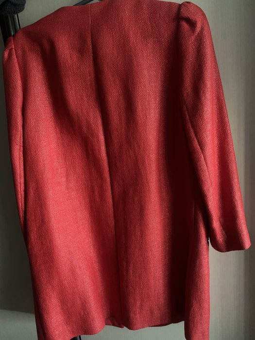 Пиджак красный zara