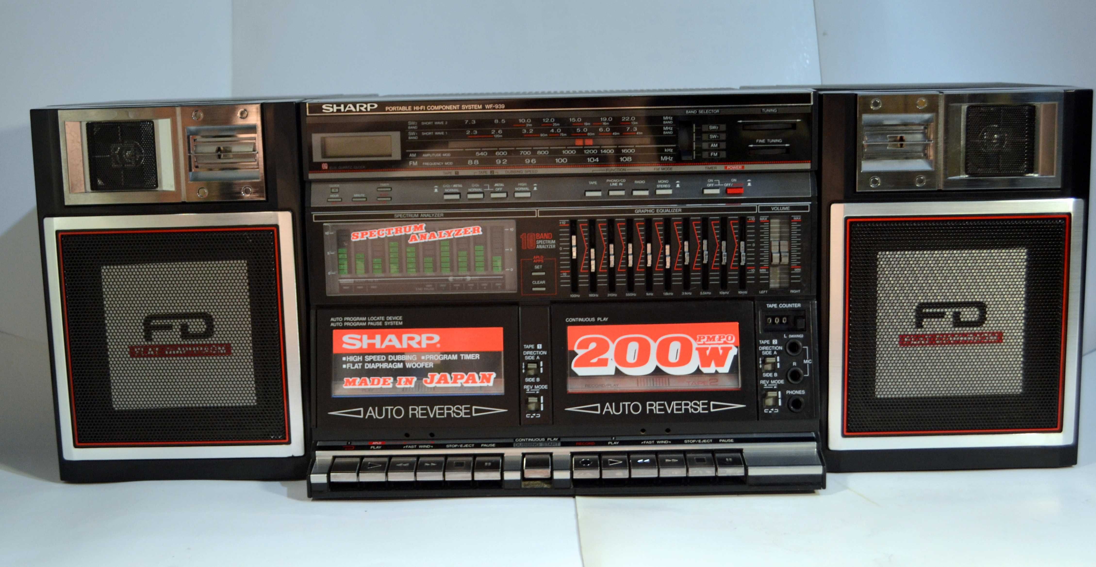 Бумбокс  SHARP  WF-939 . Шедевр.  Муха не сидела.