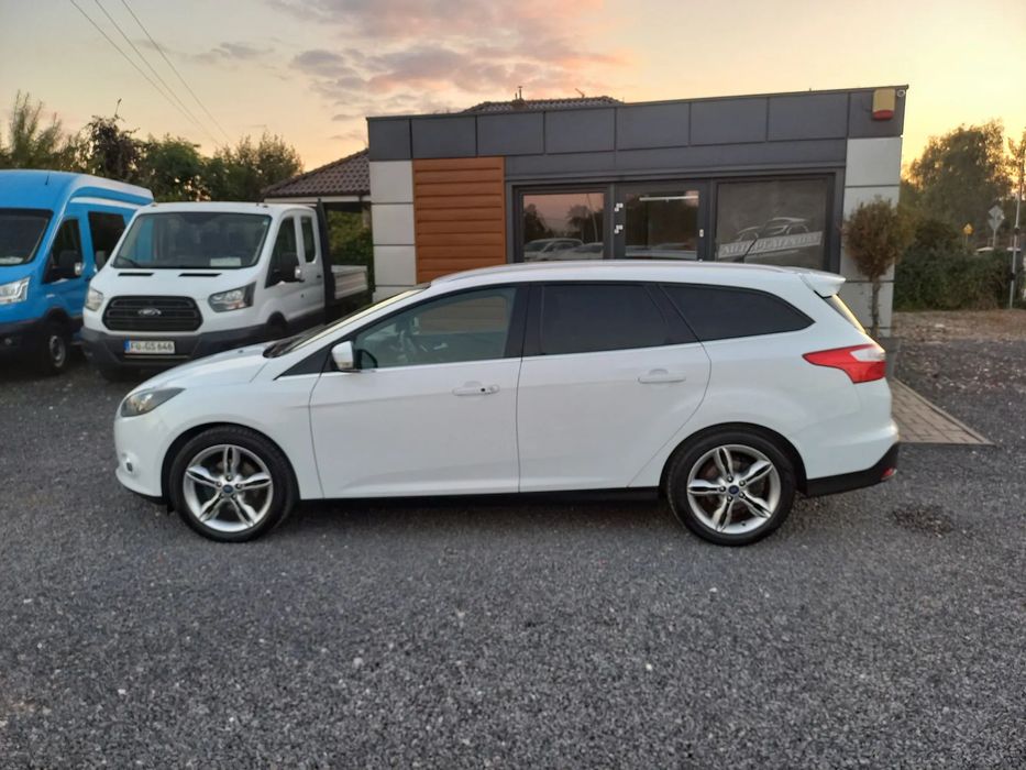 Ford Focus TITANIUM! Navi! Klimatronik! Aluski!