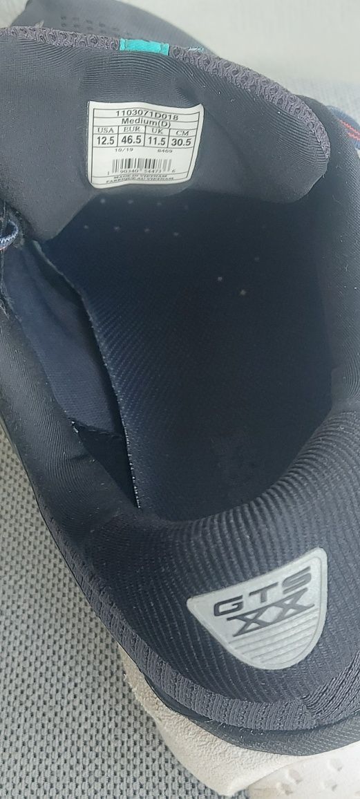 Кроссовки Brooks 45.5 розмер