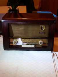 Rádio antigo  IRIS