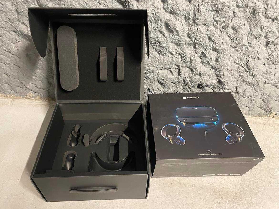 Pudełko Oculus Rift S