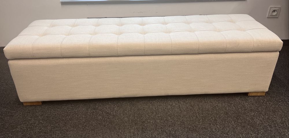 Pufa siedzisko z pojemnikiem