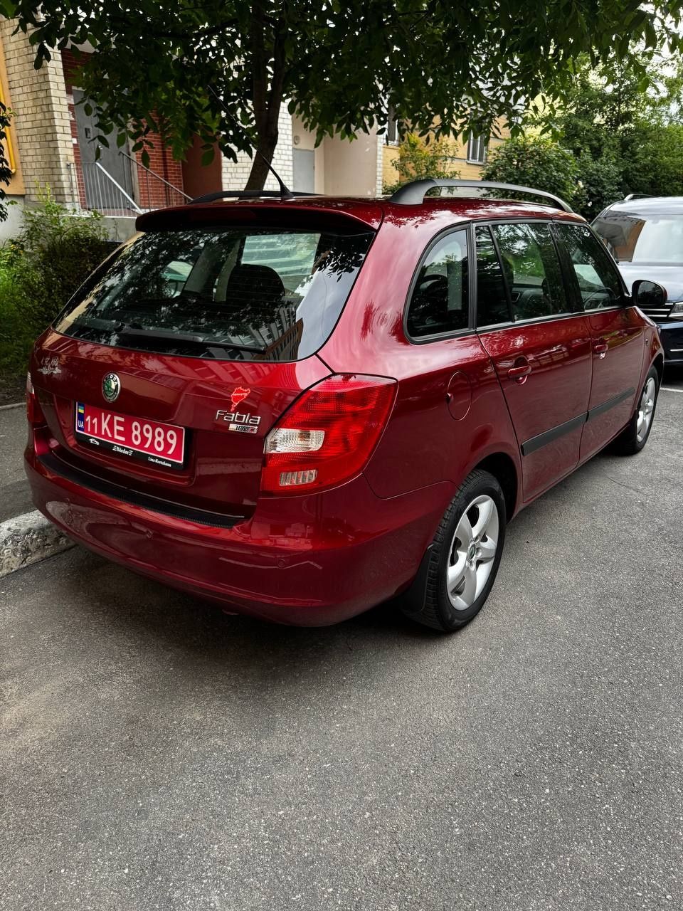 Шкода Фабия 1.6  mpi автомат.
