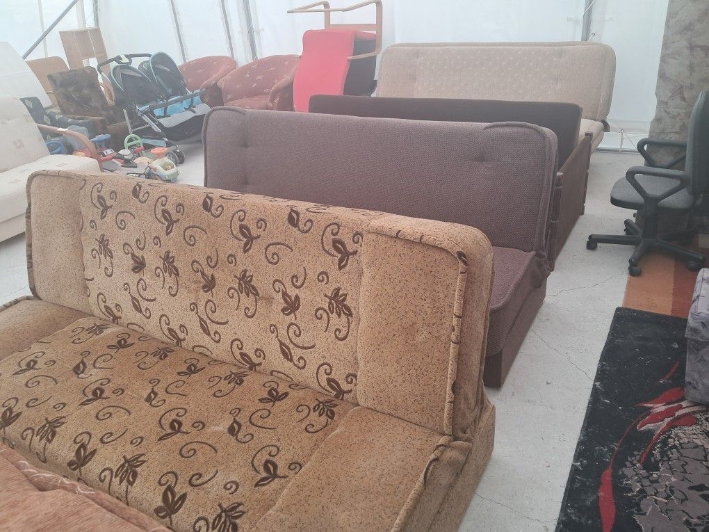 sofa w dobrym stanie