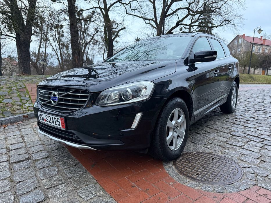 Volvo XC 60 NAJBOGATSZA WERSJA WYPOSAŻENIA Panorama Kamera Asystent Pasa Ruchu