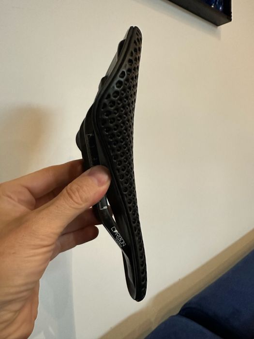 Siodlo ryet 3d honeycomb 140