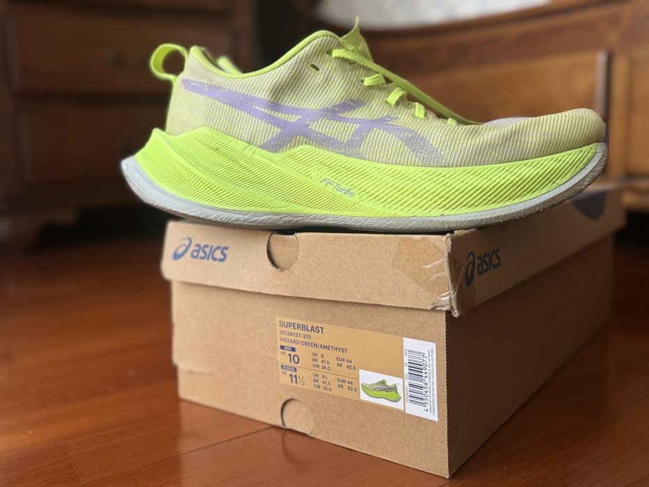 Asics Superblast