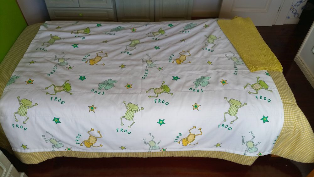 Mobília de quarto completo.