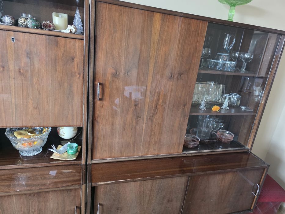 Zestaw mebli z PRL + żyrandol gratis