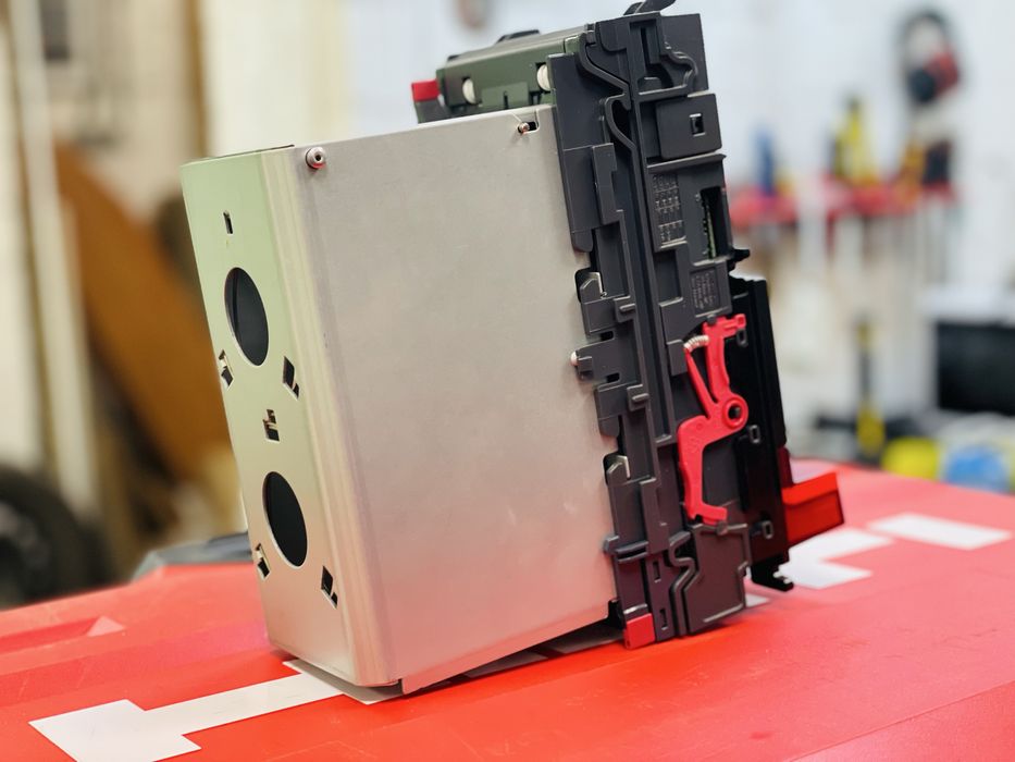 Продам купюроприймач NV9USB+ з касетою на 600 купюр