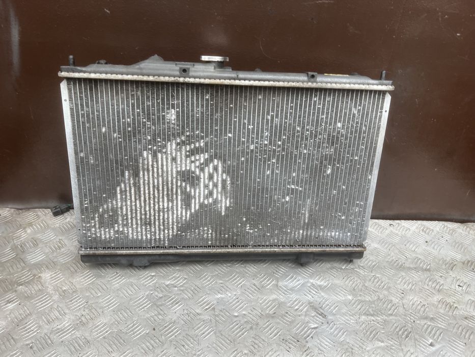 Диффузор радиатор Mitsubishi galant 6 галант 90 год