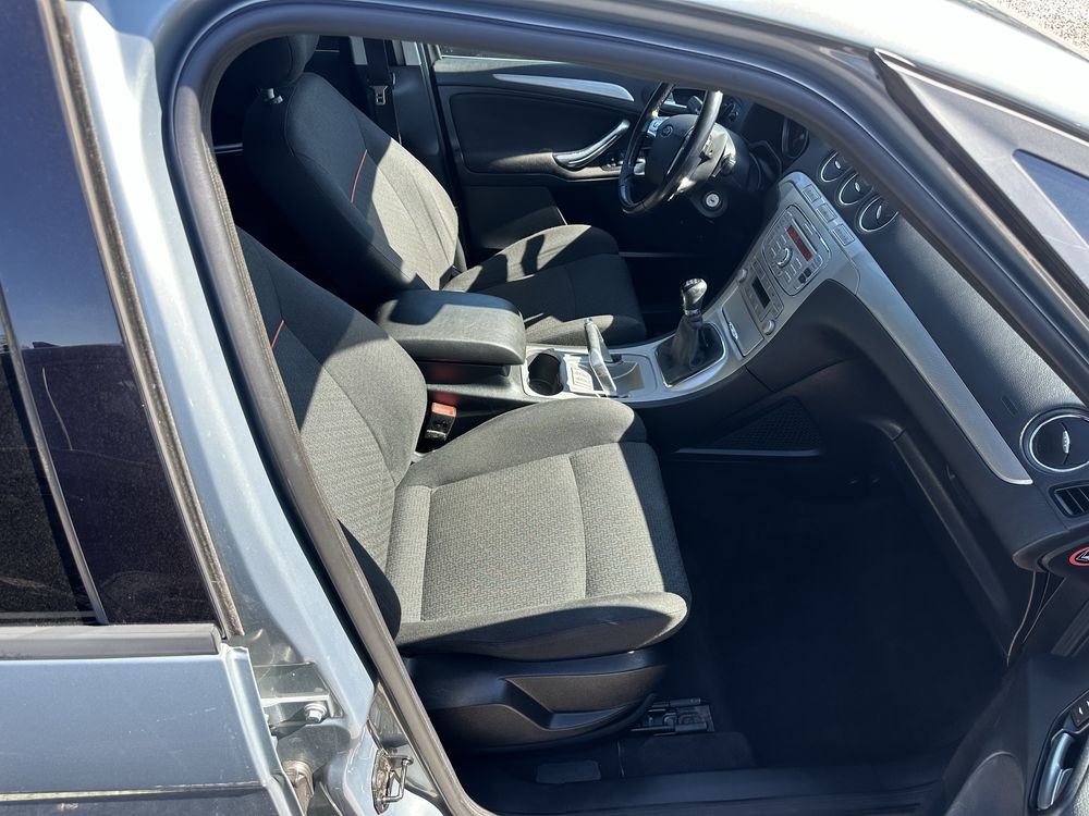 Ford S-Max 2.0 16v Klima Podgrzewane fotele