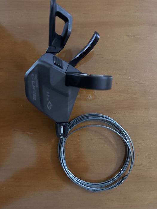 Manipulo Shimano CUES U8000 11v