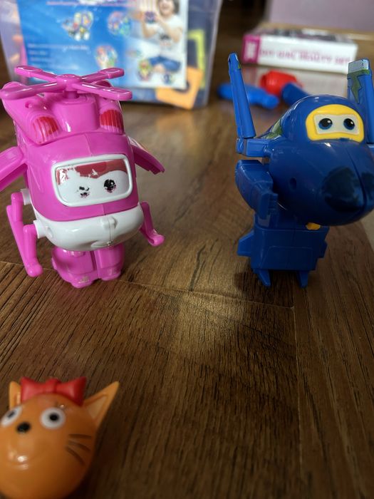 Джером, диззи, коржик, карамелька