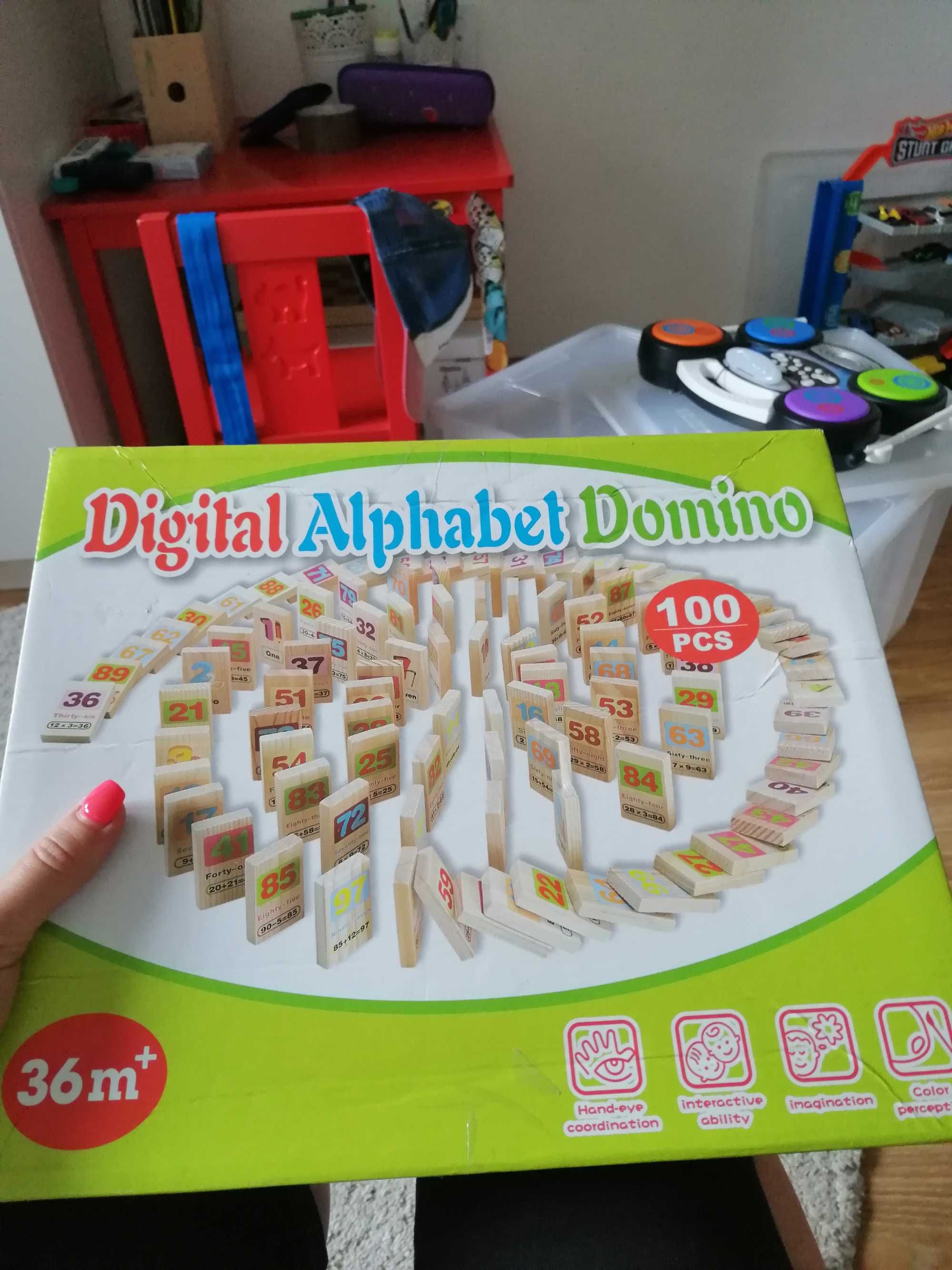 Domino alfabet angielski 100 szt