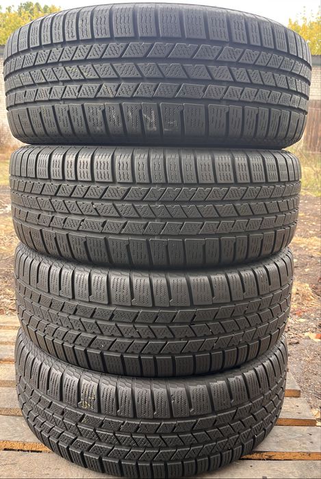 Зимові шини комплект 235/60 r17 Continental