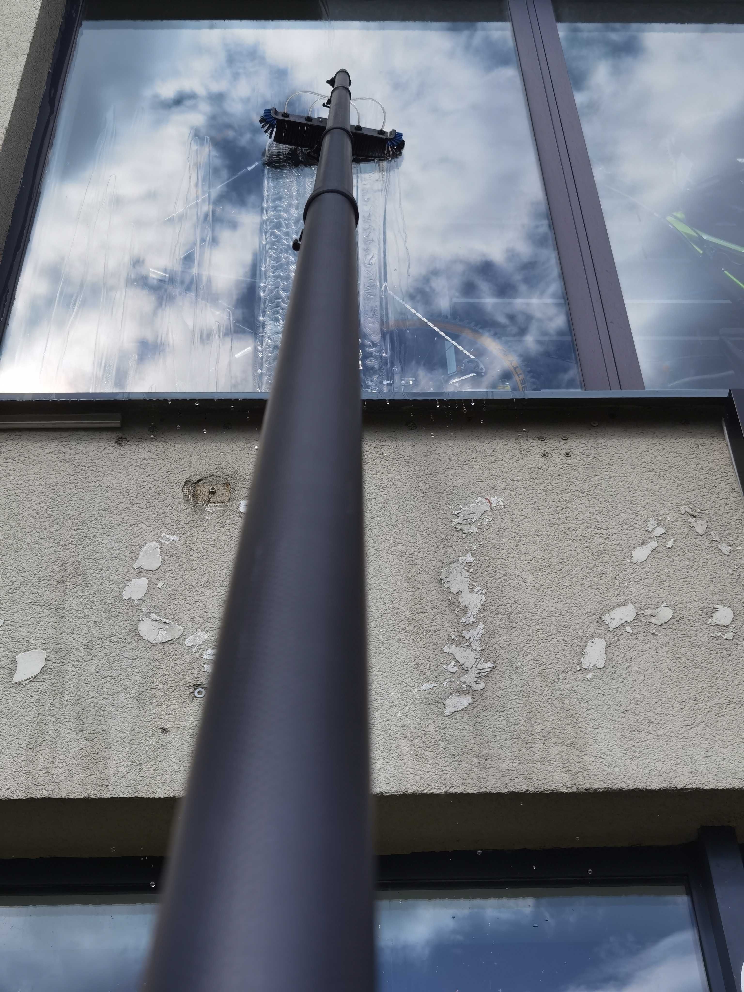 Mycie okien, fotowoltaiki i elewacji wodą demineralizowaną