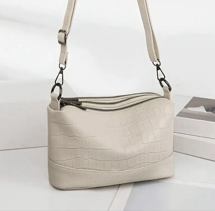 Шкіряна модна сумочка