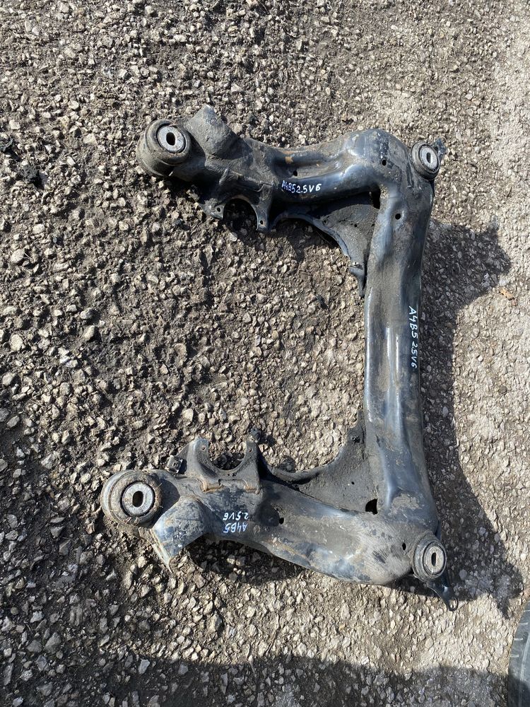 Audi a4b5 a4 b5 2.5 V6 TDI quattro sanki wozek kolyska belka przod