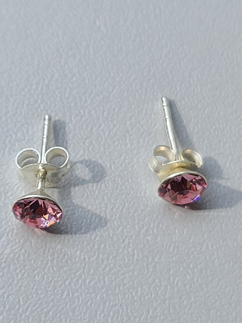 Сережки гвоздики серебро 925 six кульчики