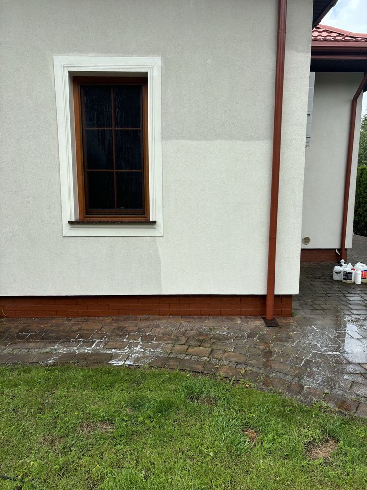 Mycie elewacji kostki dachów usuwanie graffiti mycie okien.