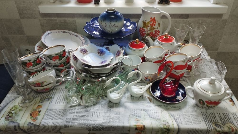 Посуда советская.Фарфор.Сервизы.Хрусталь.Вазы.Чашки